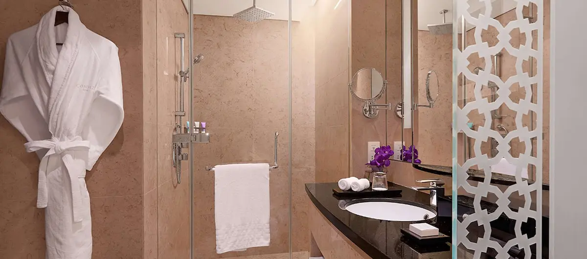 سرویس بهداشتی و حمام هتل کنراد دبی